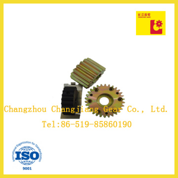 Three Different Kinds of Spur Gears, with Yellow Zinc Plating or Chemical Black Finish